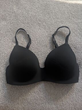 Victoria's Secret Black Smooth T-Shirt Bra
